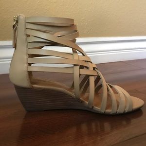 Nordstrom Nude Wedge Sandals Size 7